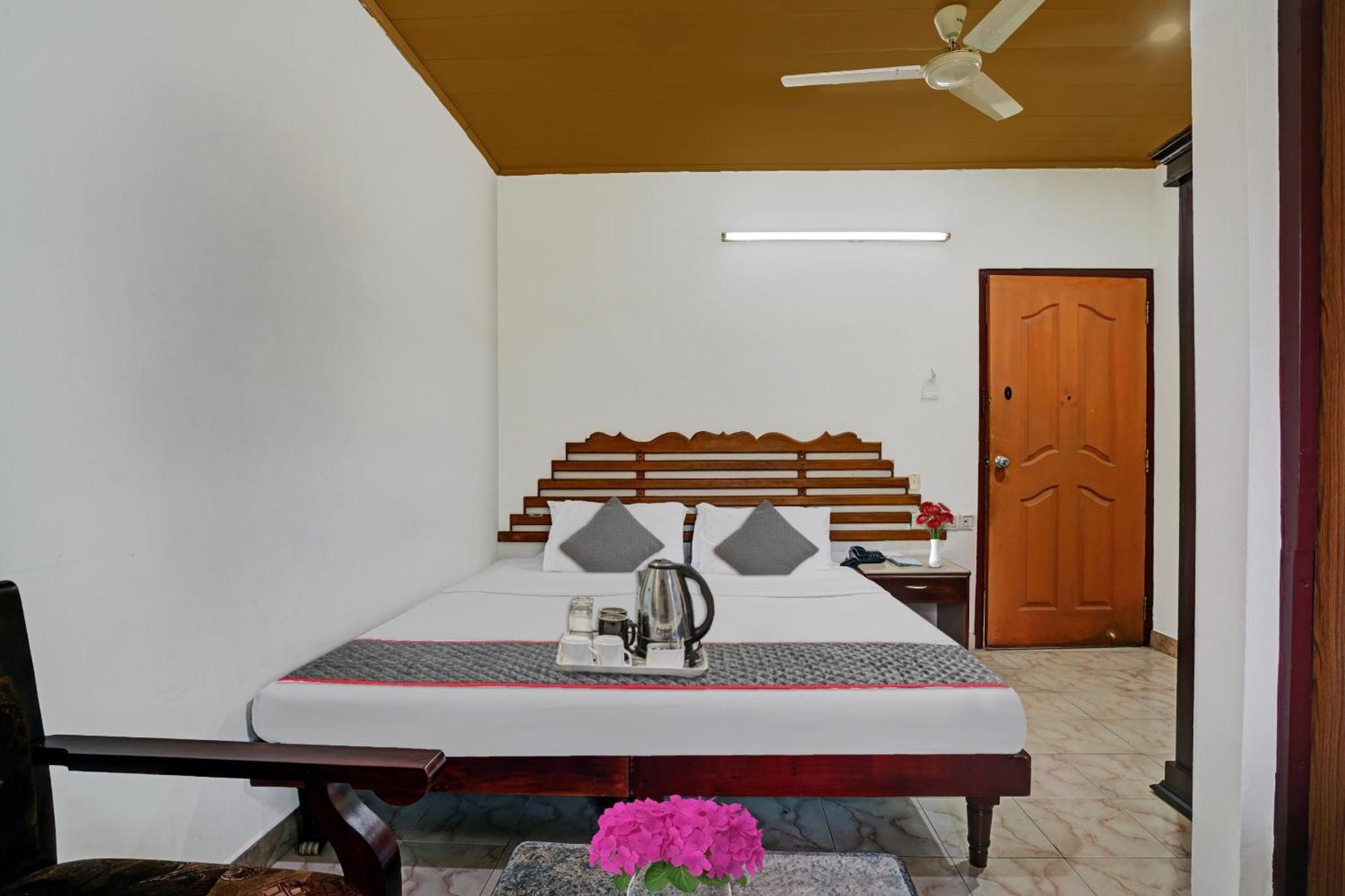 Palette - Pagoda Resorts Alappuzha Exterior photo