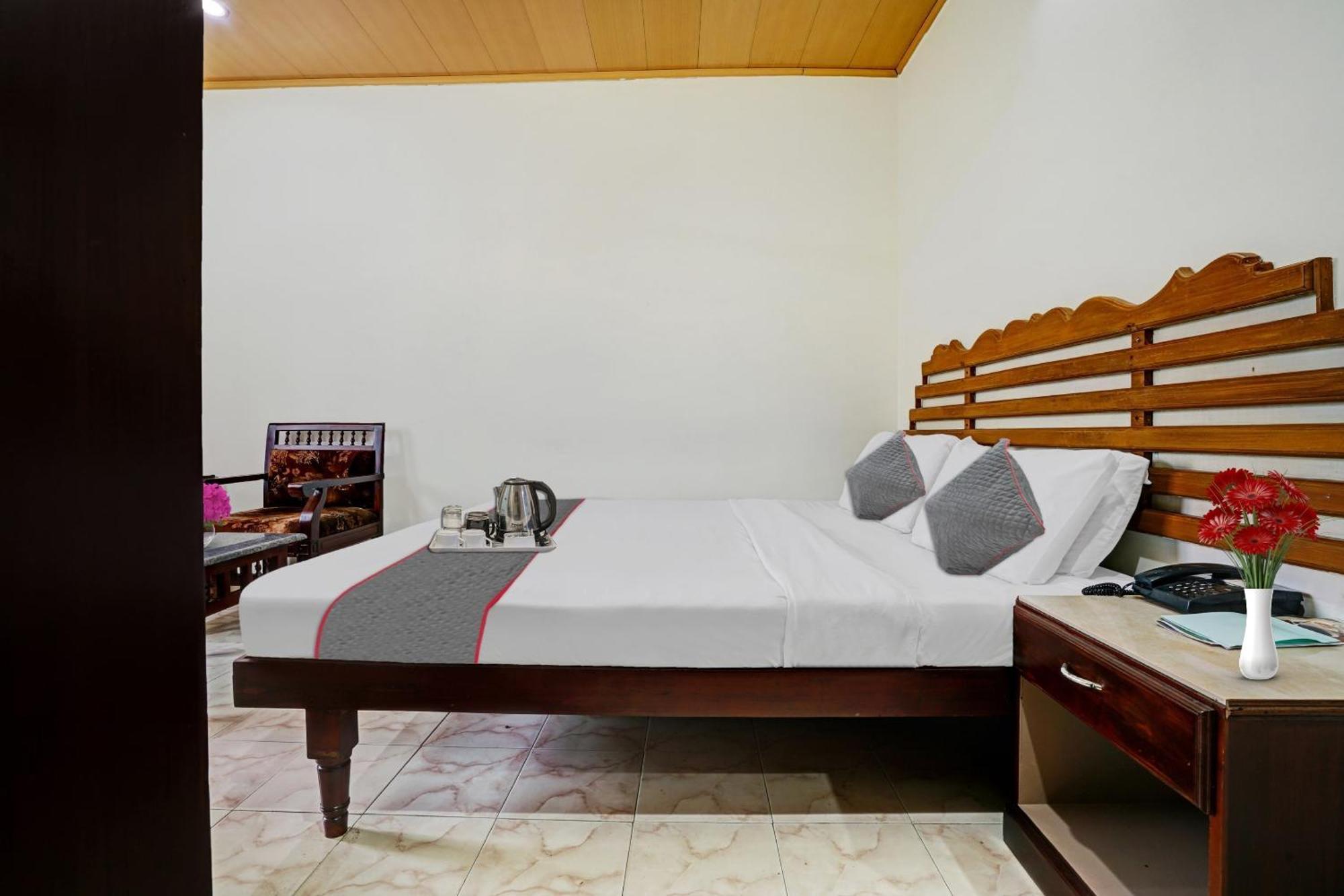 Palette - Pagoda Resorts Alappuzha Exterior photo