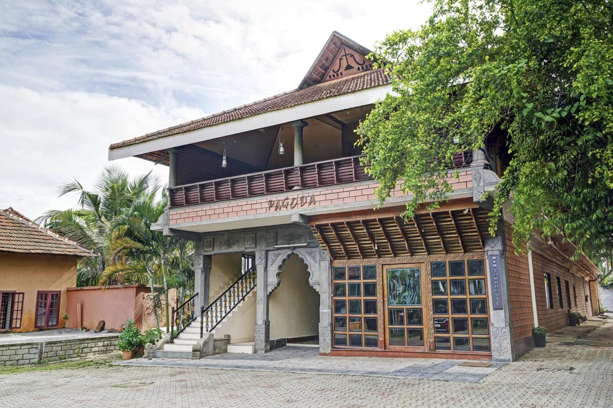 Palette - Pagoda Resorts Alappuzha Exterior photo