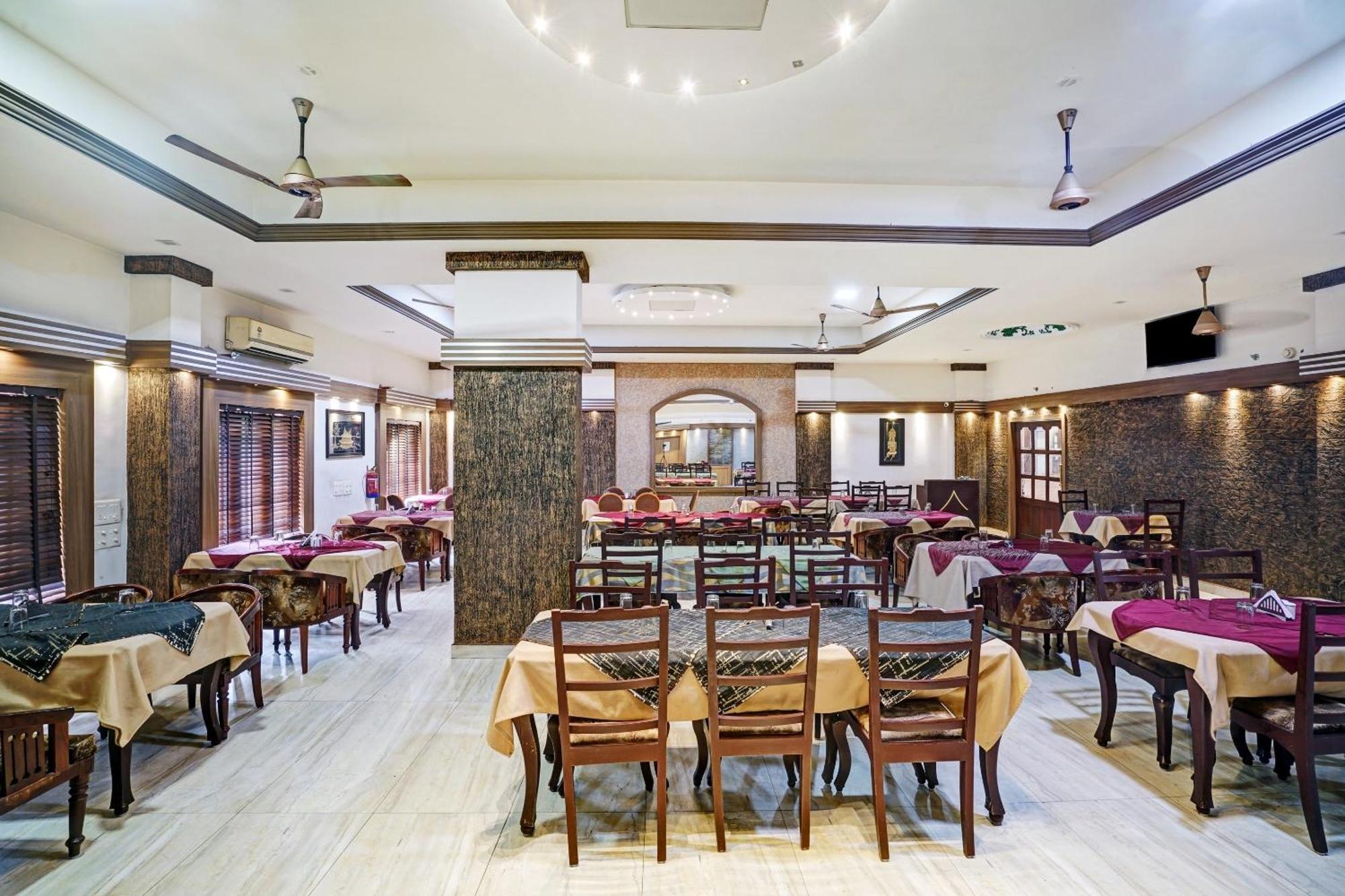 Palette - Pagoda Resorts Alappuzha Exterior photo